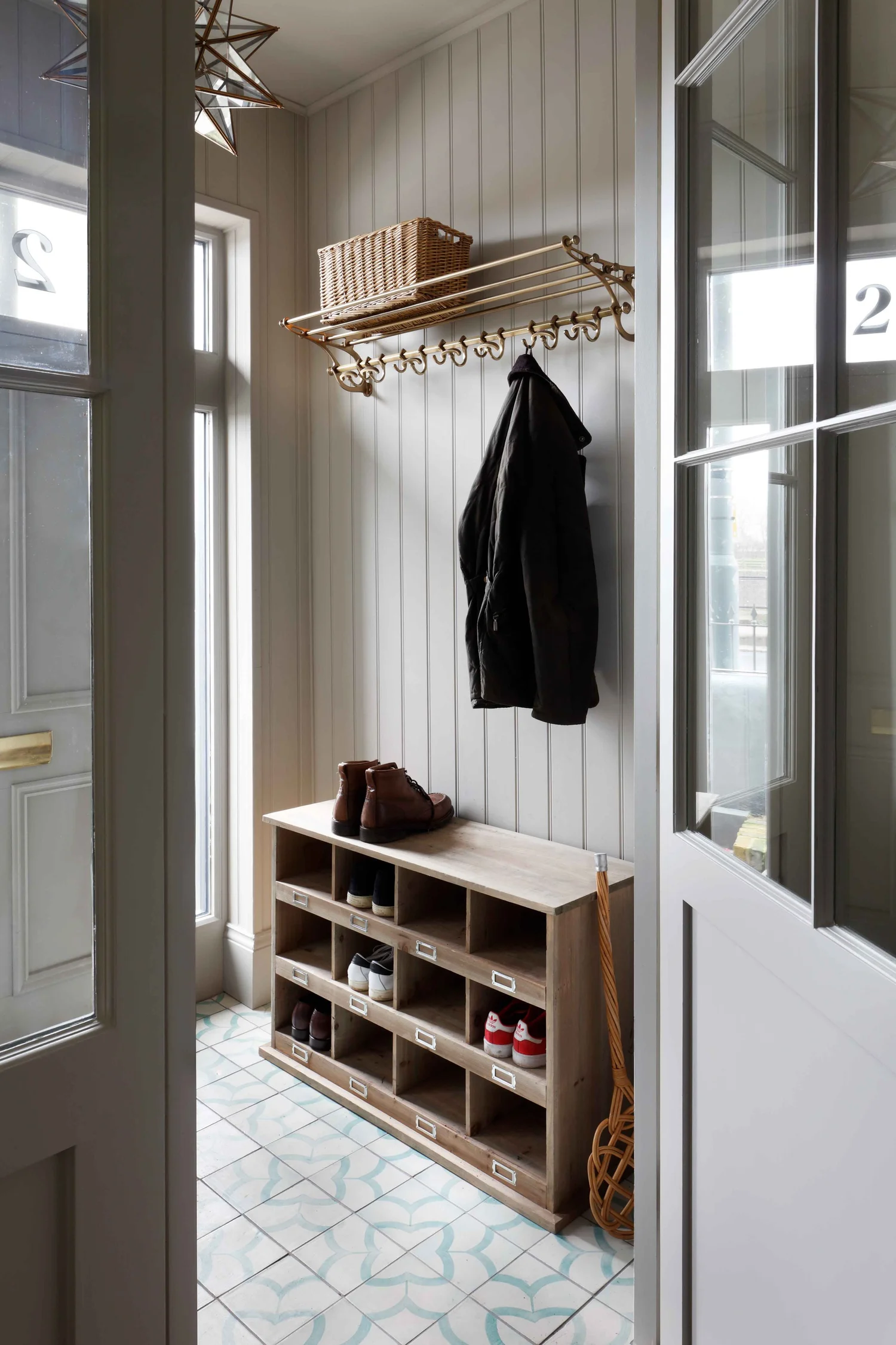 Discover a few favorite charming mudroom ideas to create stylish, functional entryways with smart and beautiful storage for your home.