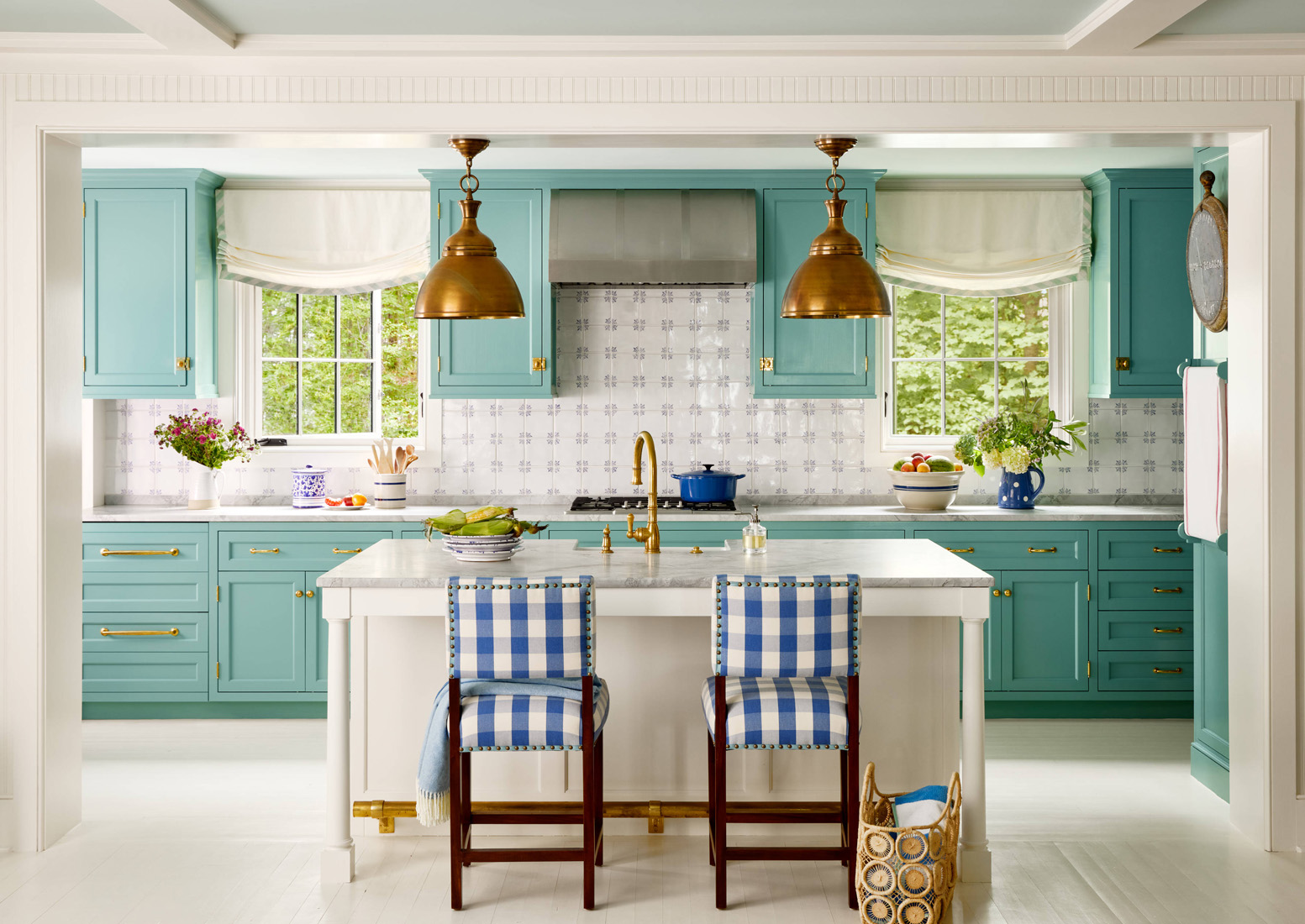 As a nod to celebrating America's 250th birthday in just 2 days, we are excited to share this classic home tour by one of our favorite designers, Lilse McKenna, and beautifully photographed by Read McKendree.