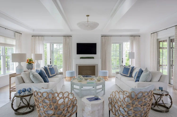 With summer officially here and beach season in full swing, we thought it made sense to tour an amazing Nantucket shingled cottage today--as if we need an excuse! This home designed by Workshop/ADP, with interiors by the talented Jessica Bradley and built by Blue Flag Partners is the perfect mix of updated beauty and that classic beach cottage chic that makes this the kind of place we would want to come back to again and again.