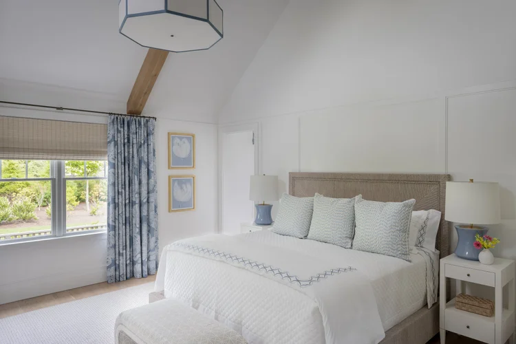 With summer officially here and beach season in full swing, we thought it made sense to tour an amazing Nantucket shingled cottage today--as if we need an excuse! This home designed by Workshop/ADP, with interiors by the talented Jessica Bradley and built by Blue Flag Partners is the perfect mix of updated beauty and that classic beach cottage chic that makes this the kind of place we would want to come back to again and again.