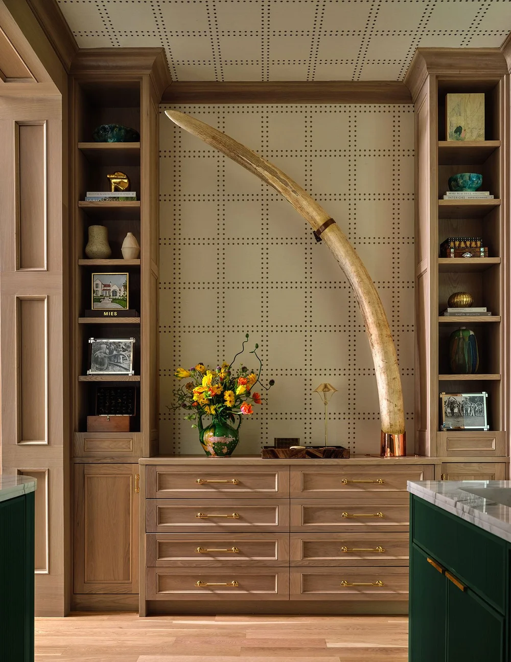 Designed by Mary Beth Wagner,this stunning home is the perfect mix of traditional touches and updated details, well-suited for family, entertaining and more.