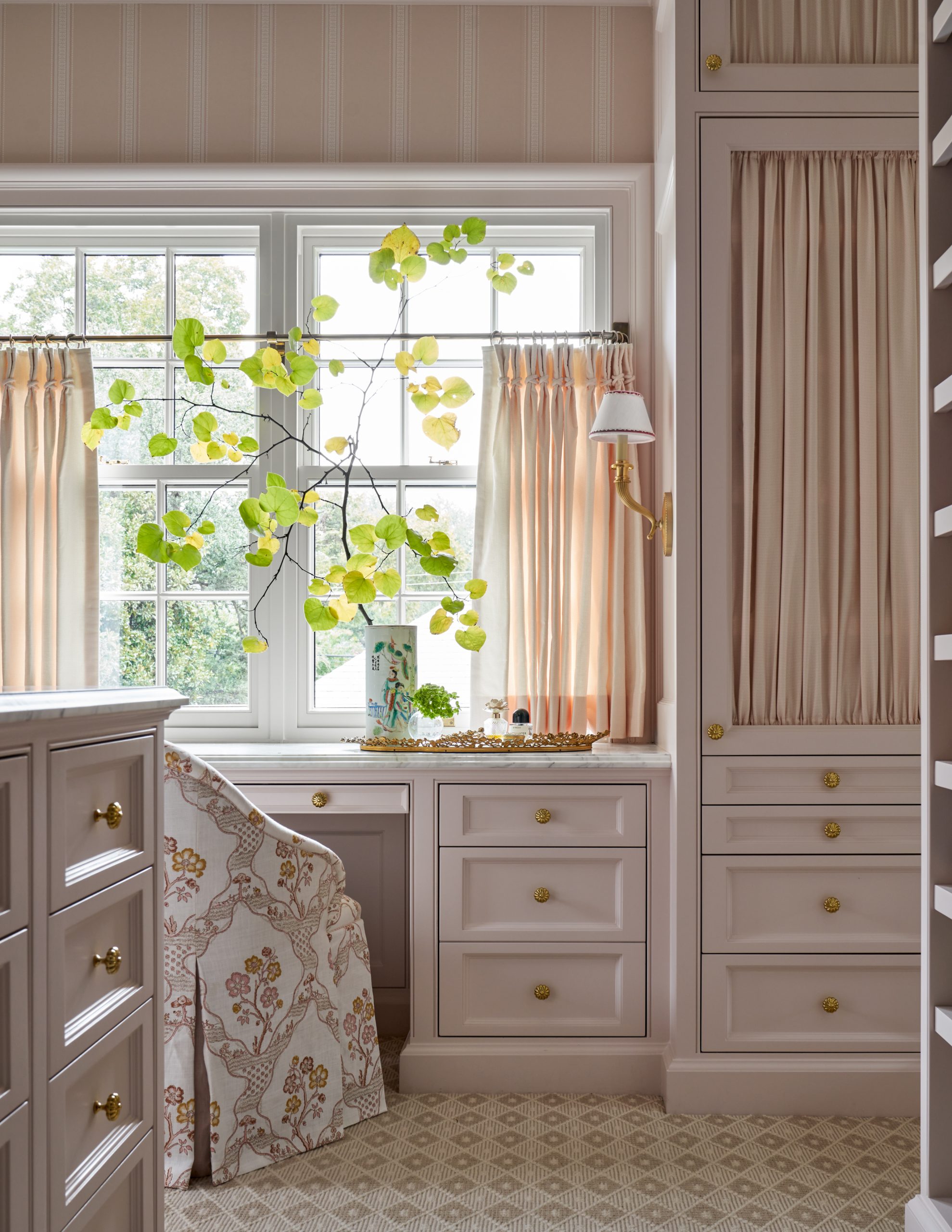 10 Favorite Interior Designers to Follow on Instagram